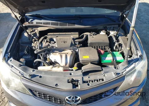 2012 Toyota Camry Se z USA, uszkodzony, nr VIN 4T1BF1FKXCU077540